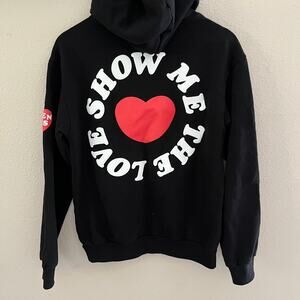 Talentless Hoodie Sweatshirt Black Show Me Love Hooded sweatshirt